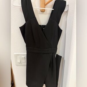 NWT Maje Crepe Wrap V-neck Romper Size X-small Black